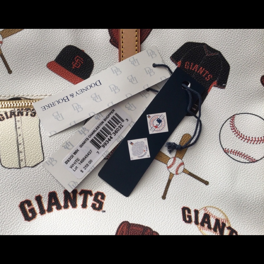 Dooney&bourke MLB SF Giants Charleston Shopper - Picture 14 of 14